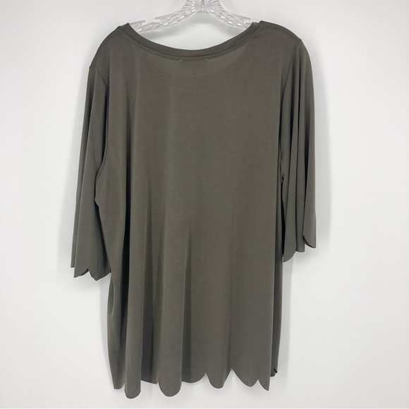 NWT Umgee Olive 3/4 Sleeve Scoop Neck Cupro Top Scalloped Tim Size XL - Picture 3 of 6